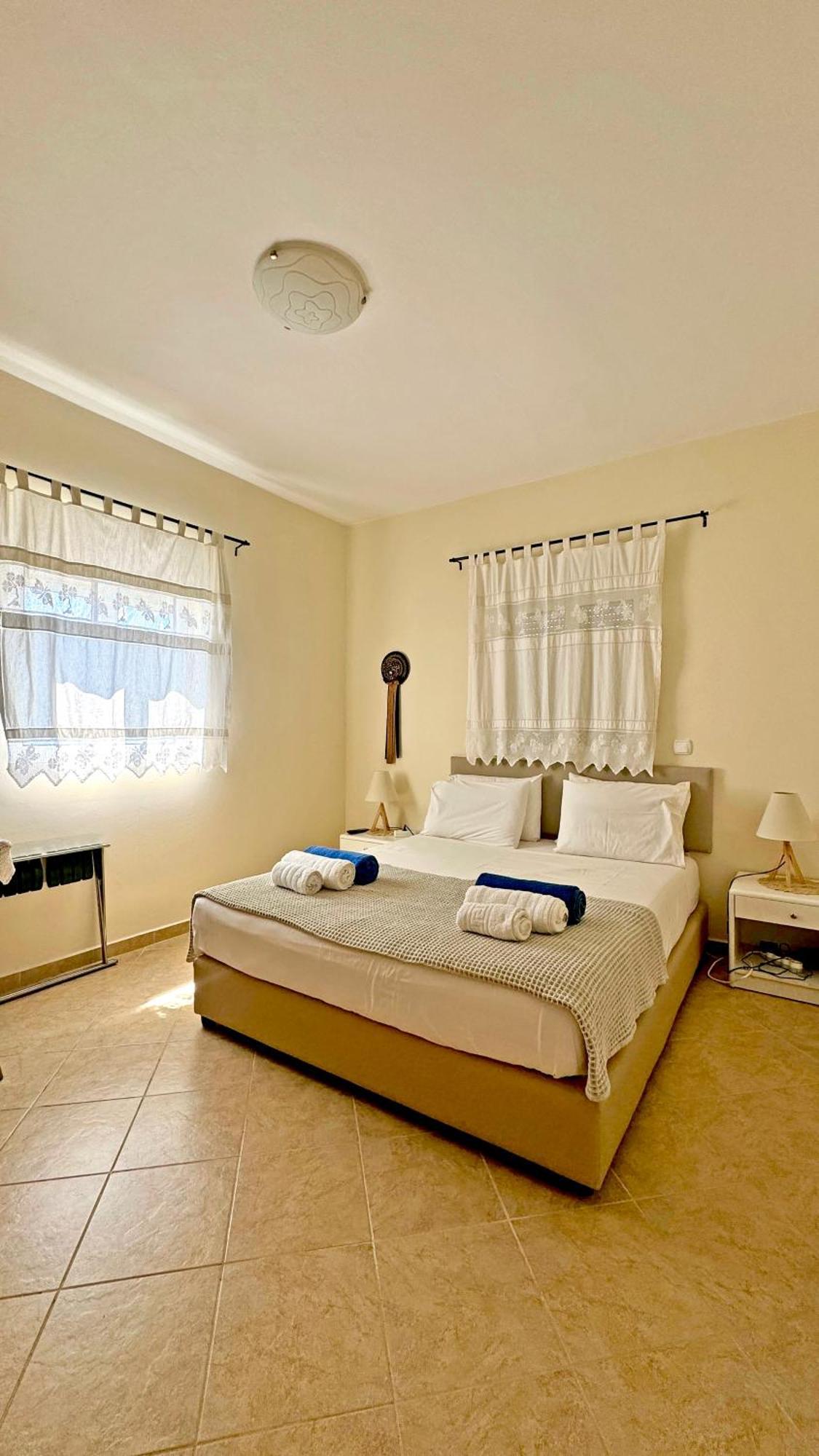 Sea House Lahania ภายนอก รูปภาพ
